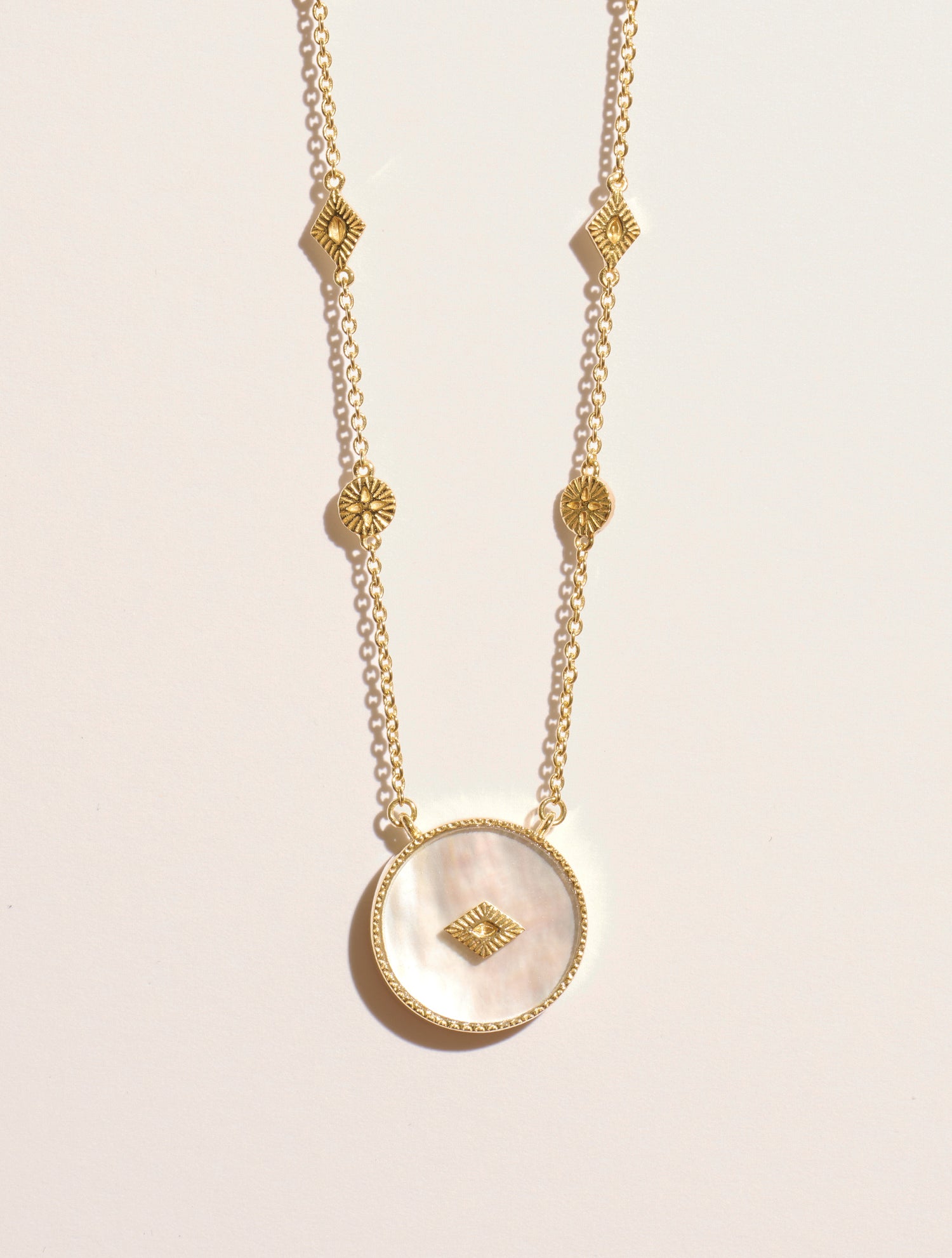 Sautoir Sanja - Nacre