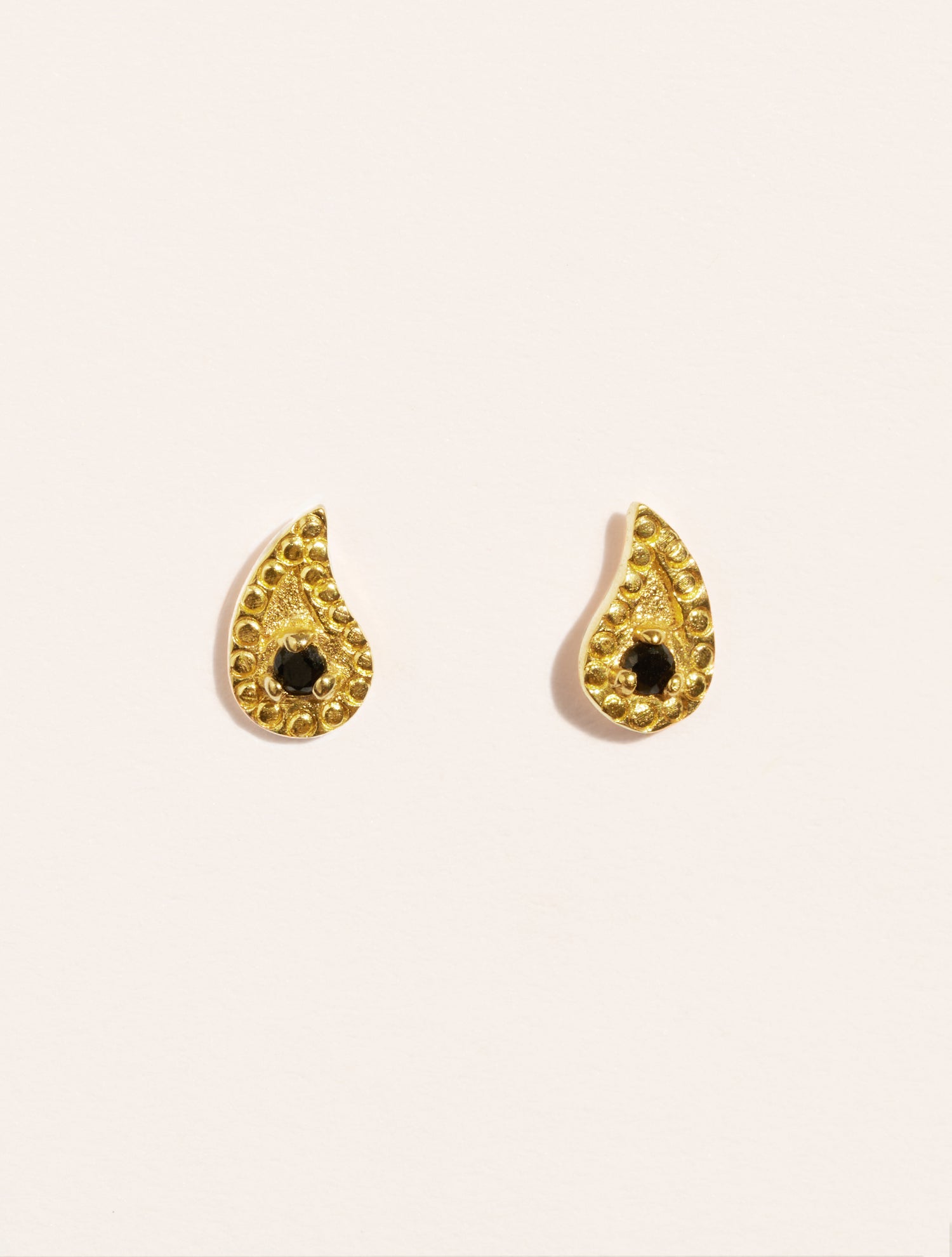 Boucles d'oreilles Livna - Zircons Noirs