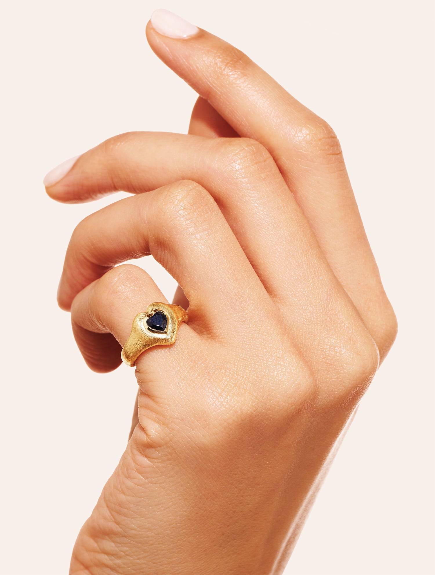 Magnetic Heart Ring - Blue Colored Quartz