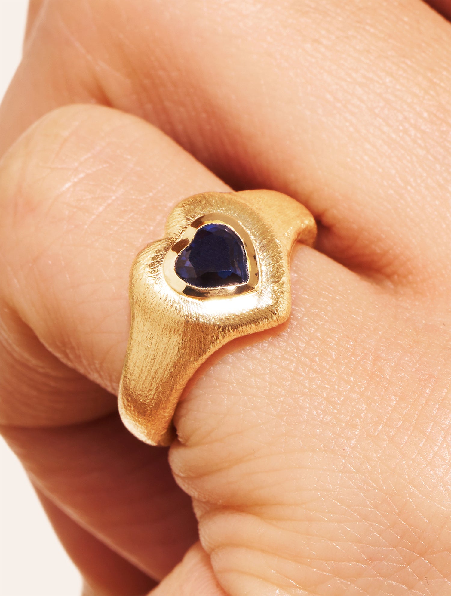 Magnetic Heart Ring - Blue Colored Quartz
