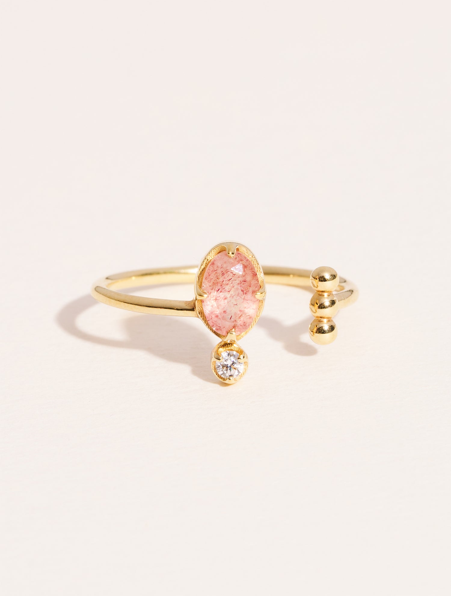 Mani Ring - Strawberry Quartz