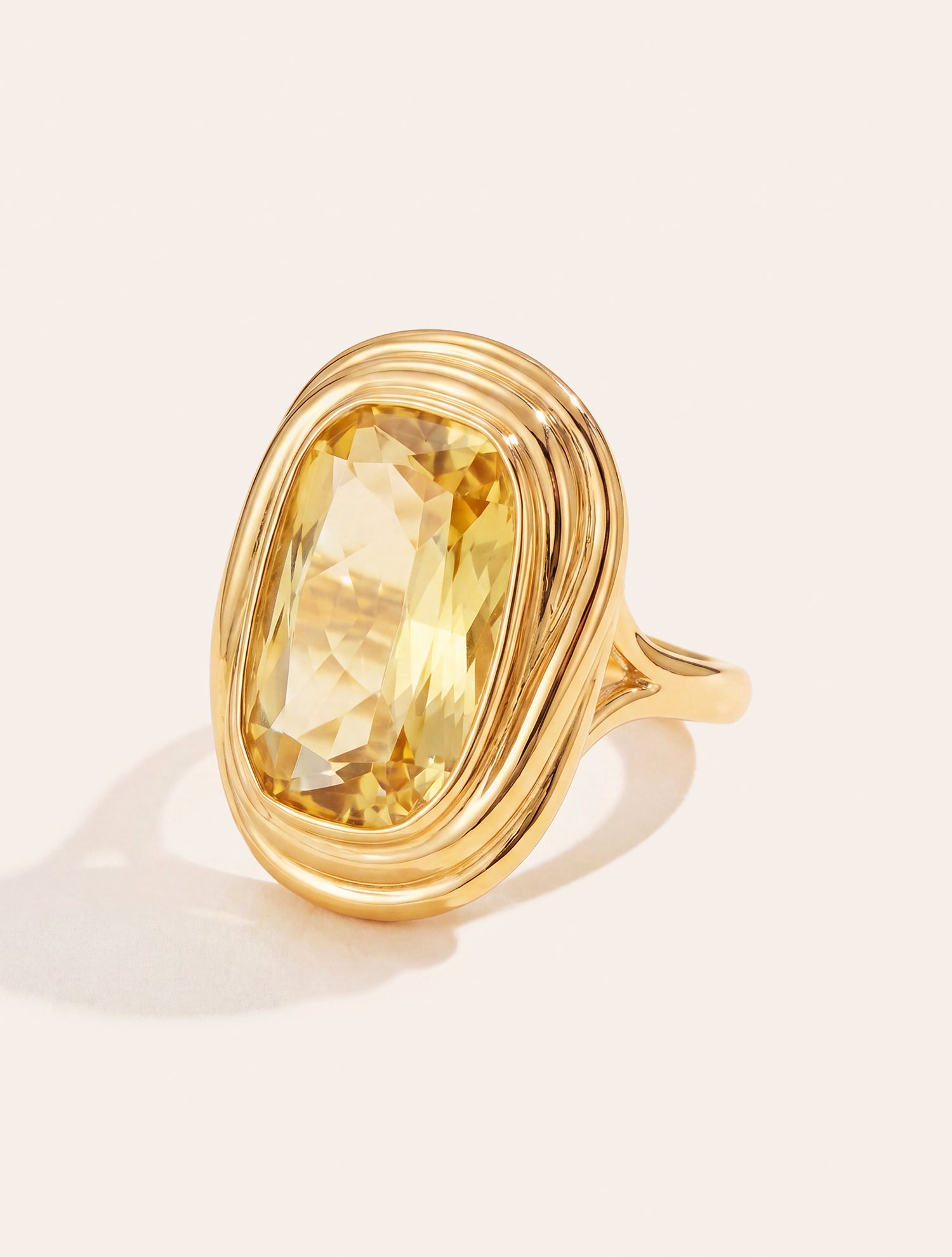 Bague ovale - quartz coloré jaune - Riviera