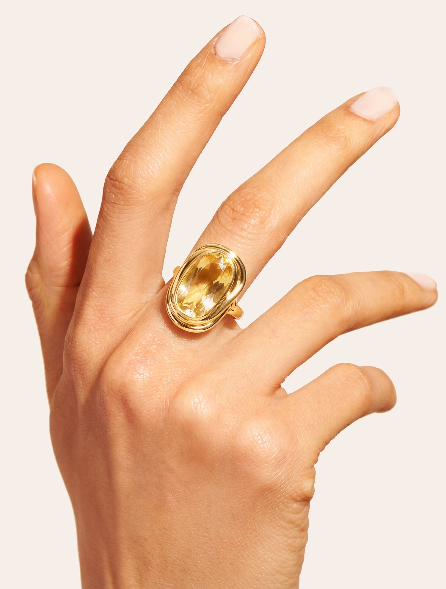 Bague ovale - quartz coloré jaune - Riviera