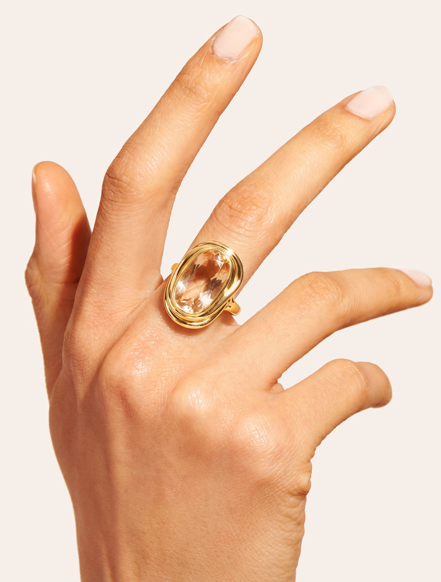 Bague ovale - quartz coloré rose - Riviera