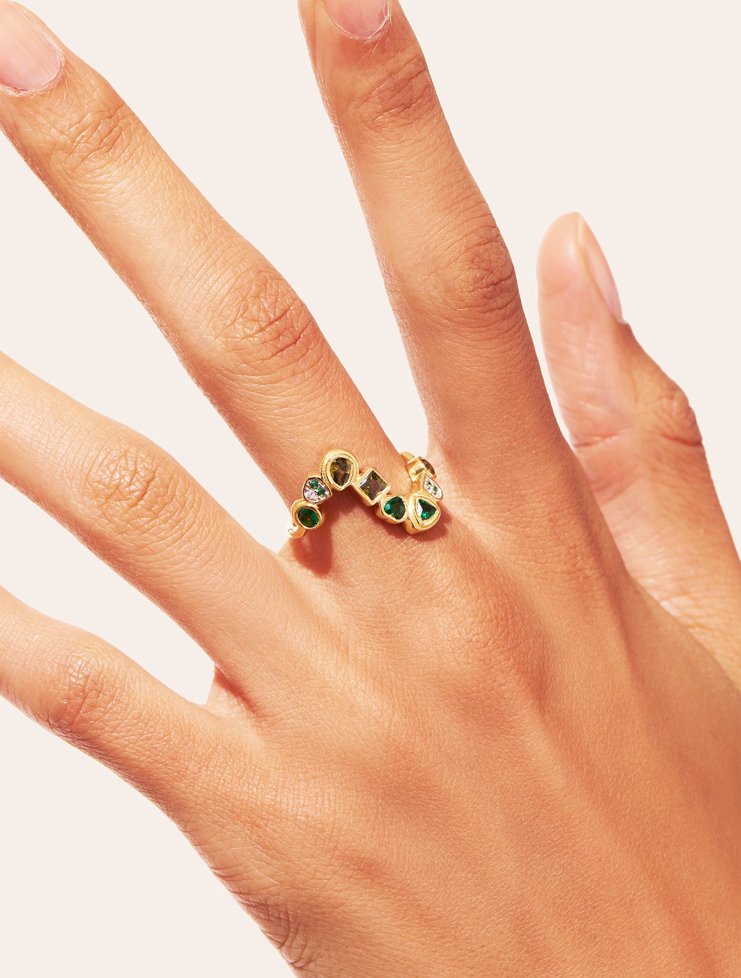 Rivière Ring – Green Zircons