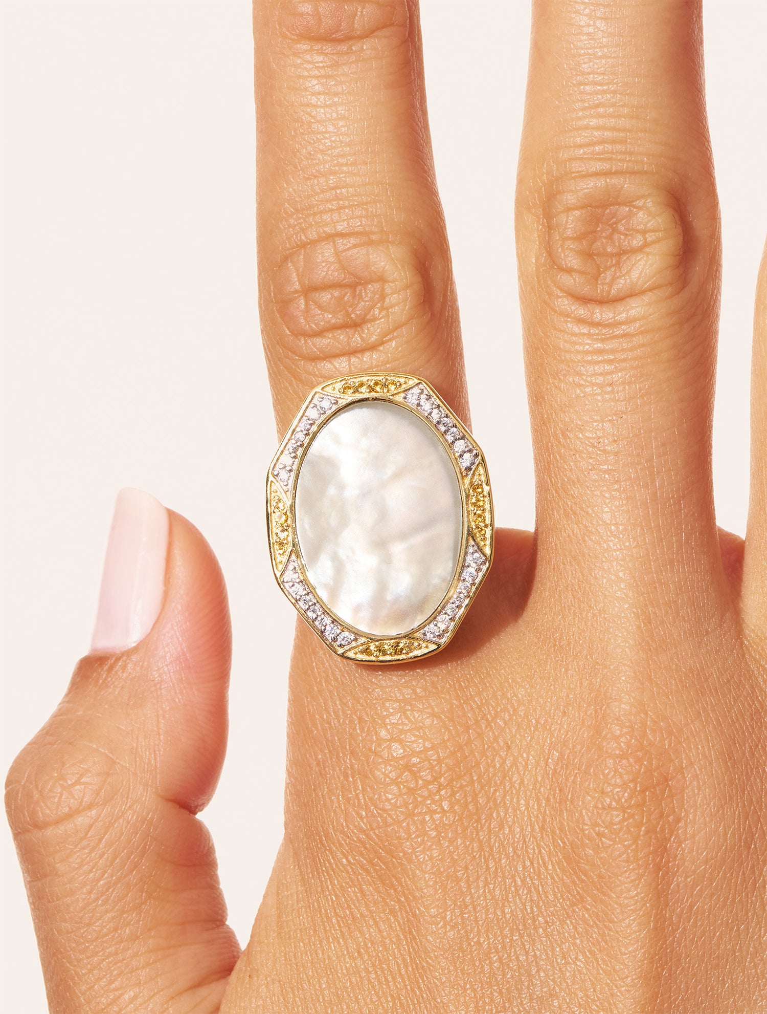 Sinai Ring - Mother of Pearl