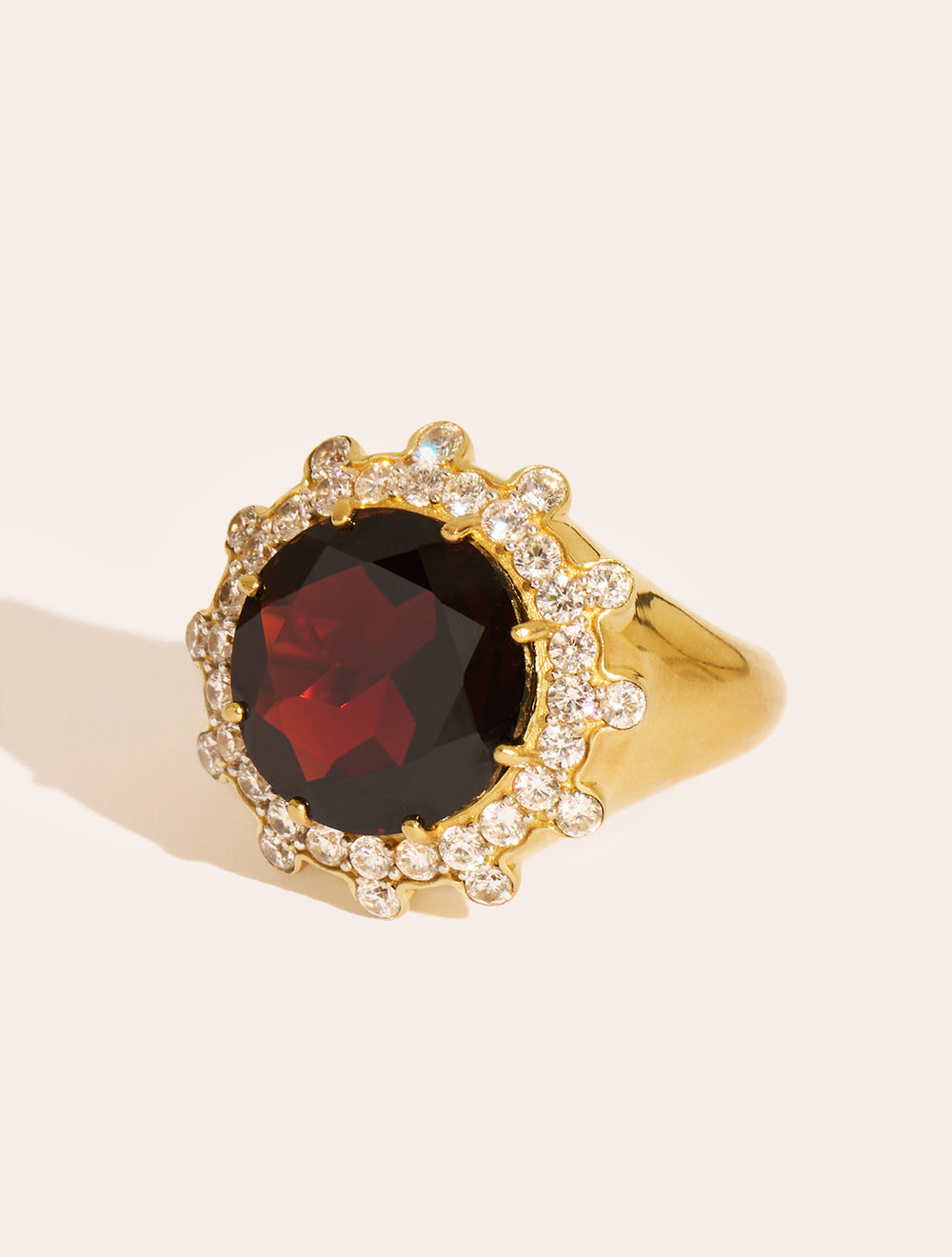 Soleil Sauvage Ring - Garnet