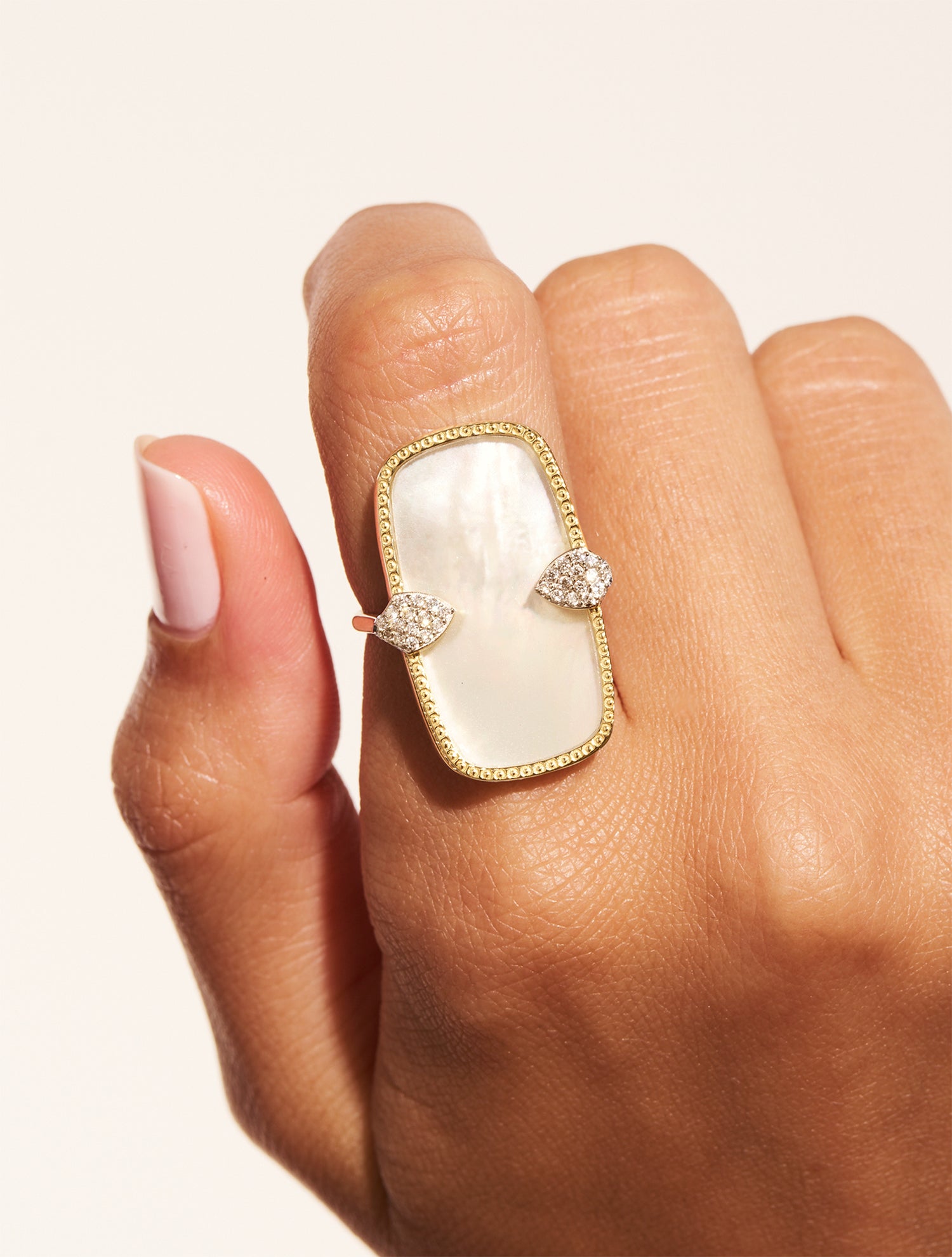 Sangha Ring - Mother of Pearl