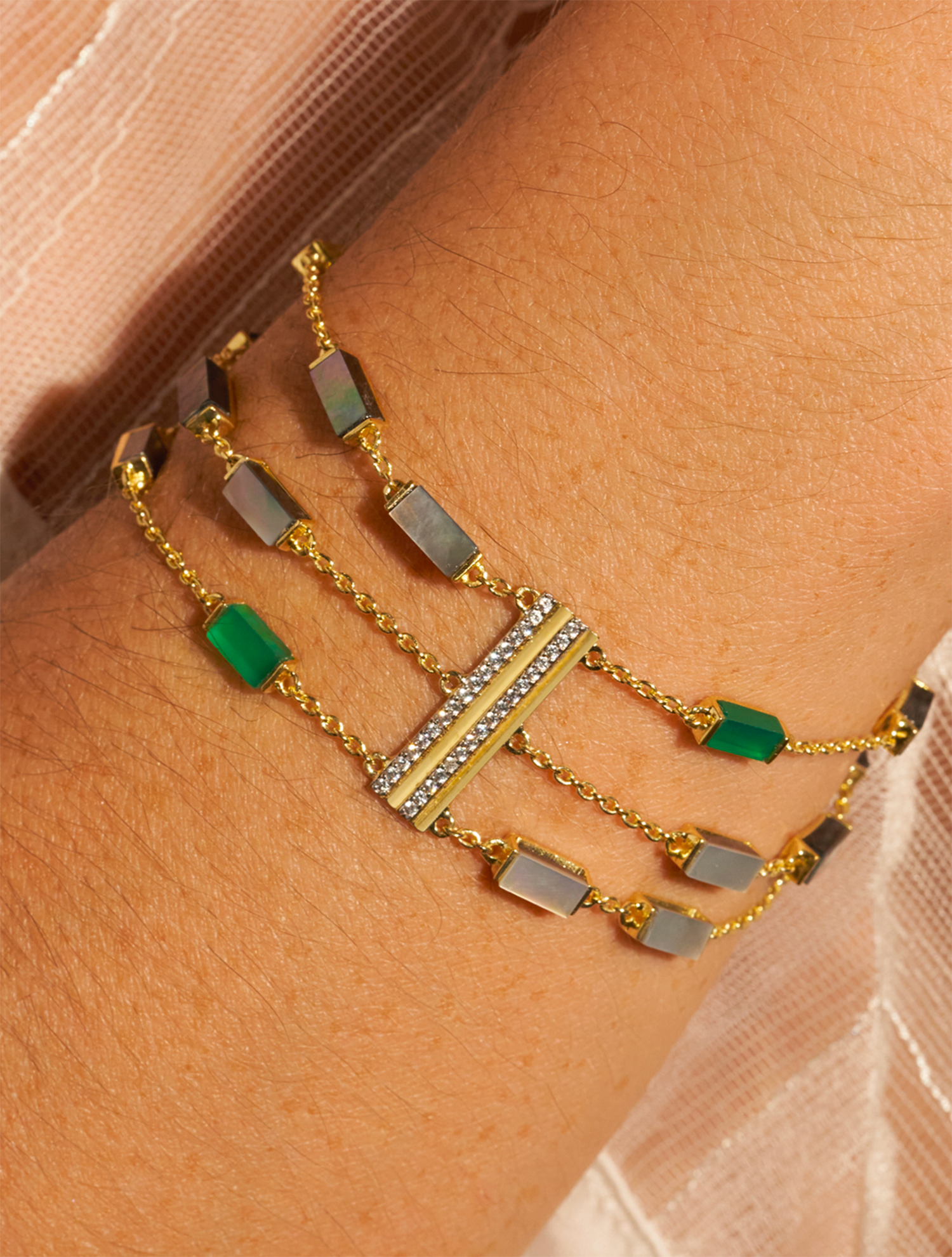 Mara Bracelet - Green Onyx / Grey Mother-of-Pearl