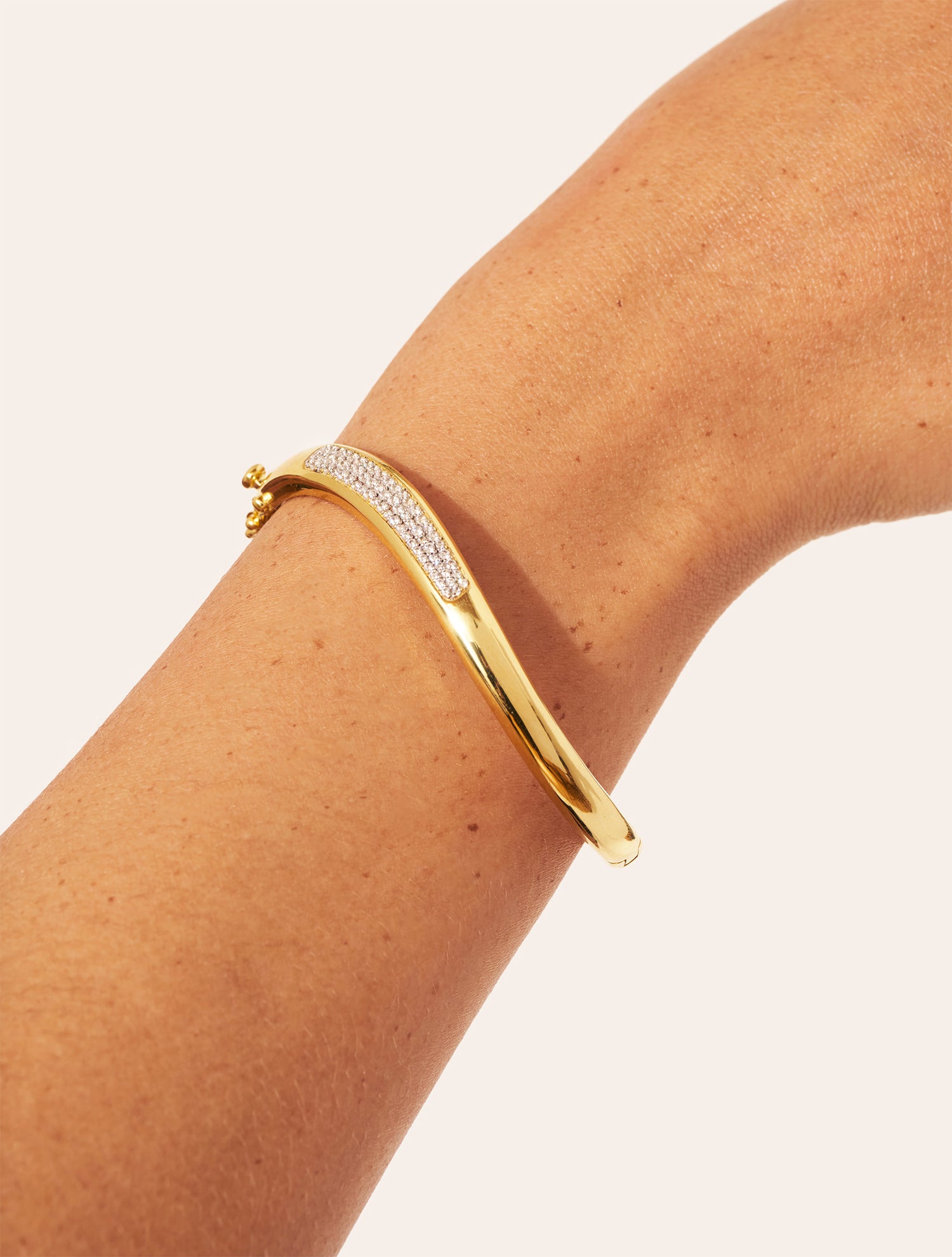 Jonc Origine pavée de zircons