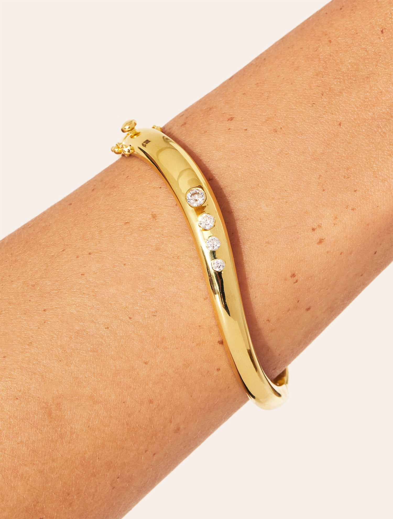 Jonc Origine 4 zircons serties