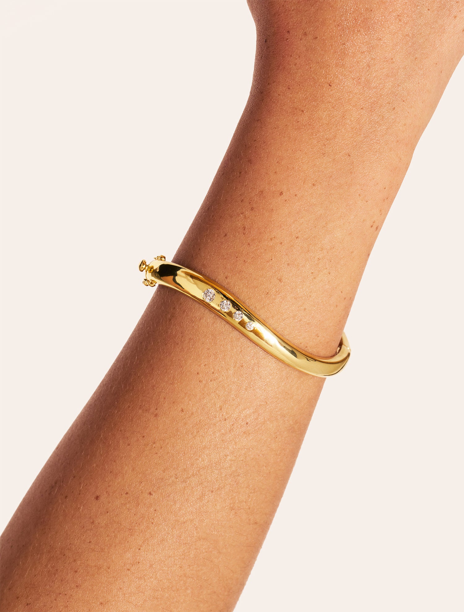 Jonc Origine 4 zircons serties