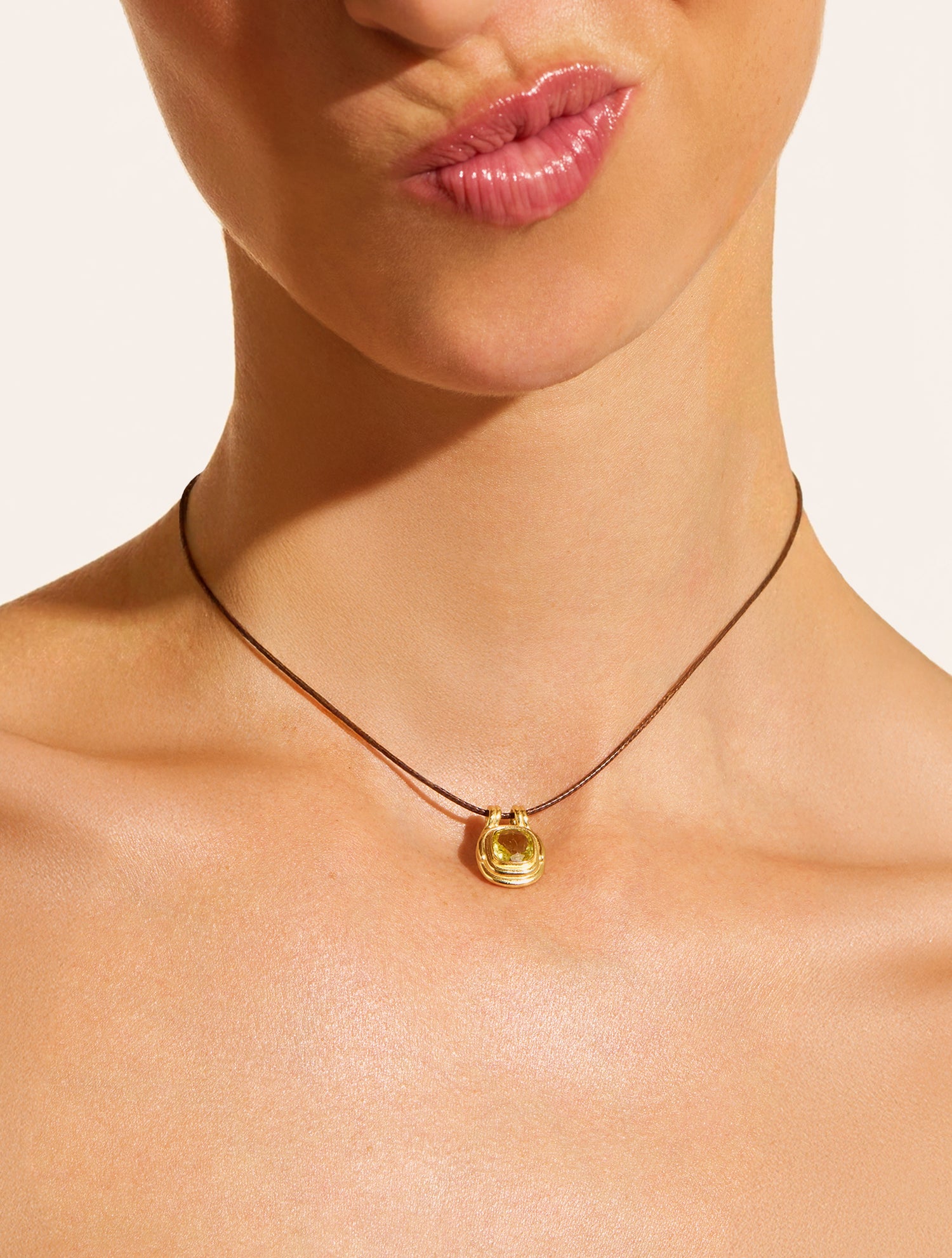Collier carré - Quartz coloré vert clair - Riviera