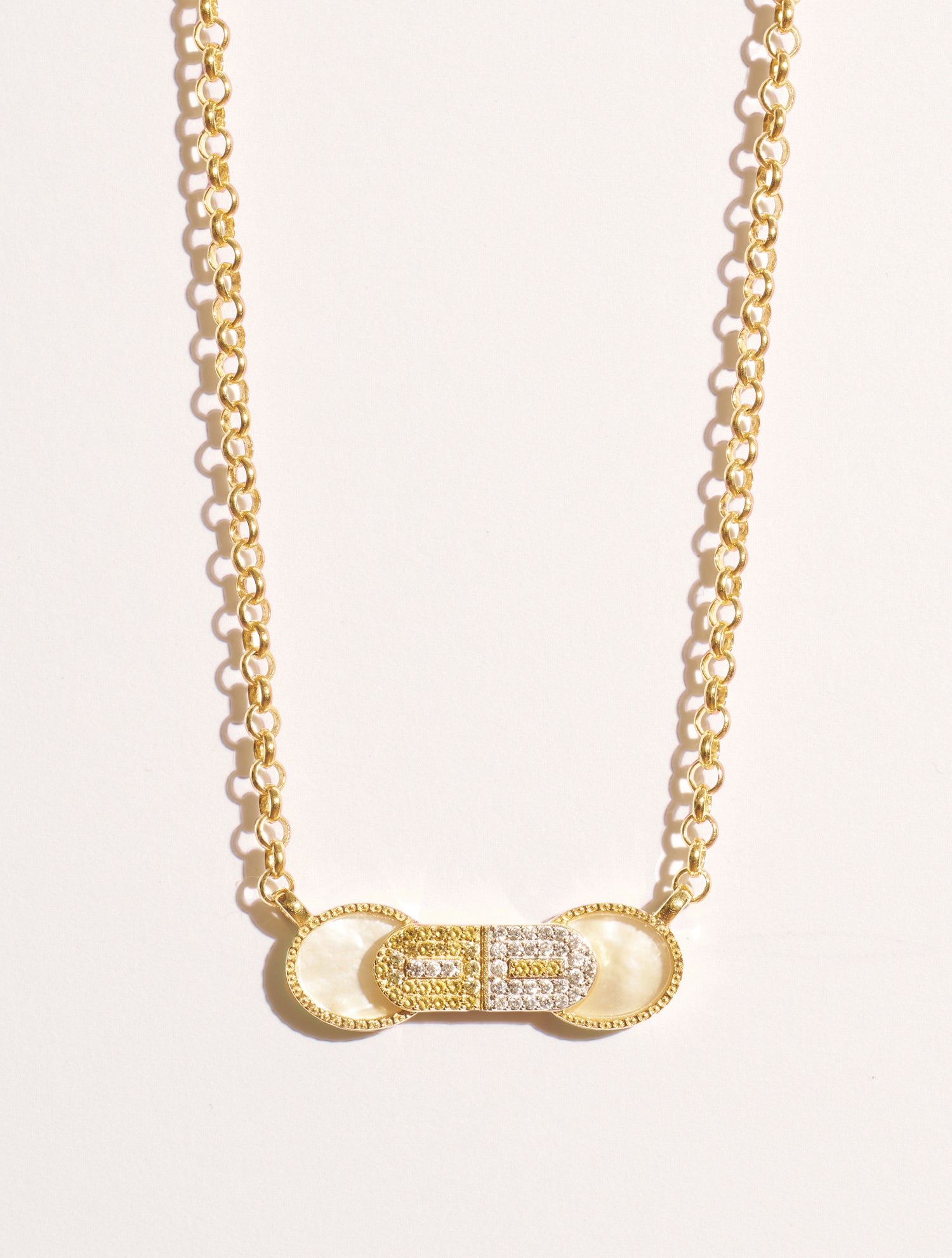 Sinae Necklace - Mother of Pearl