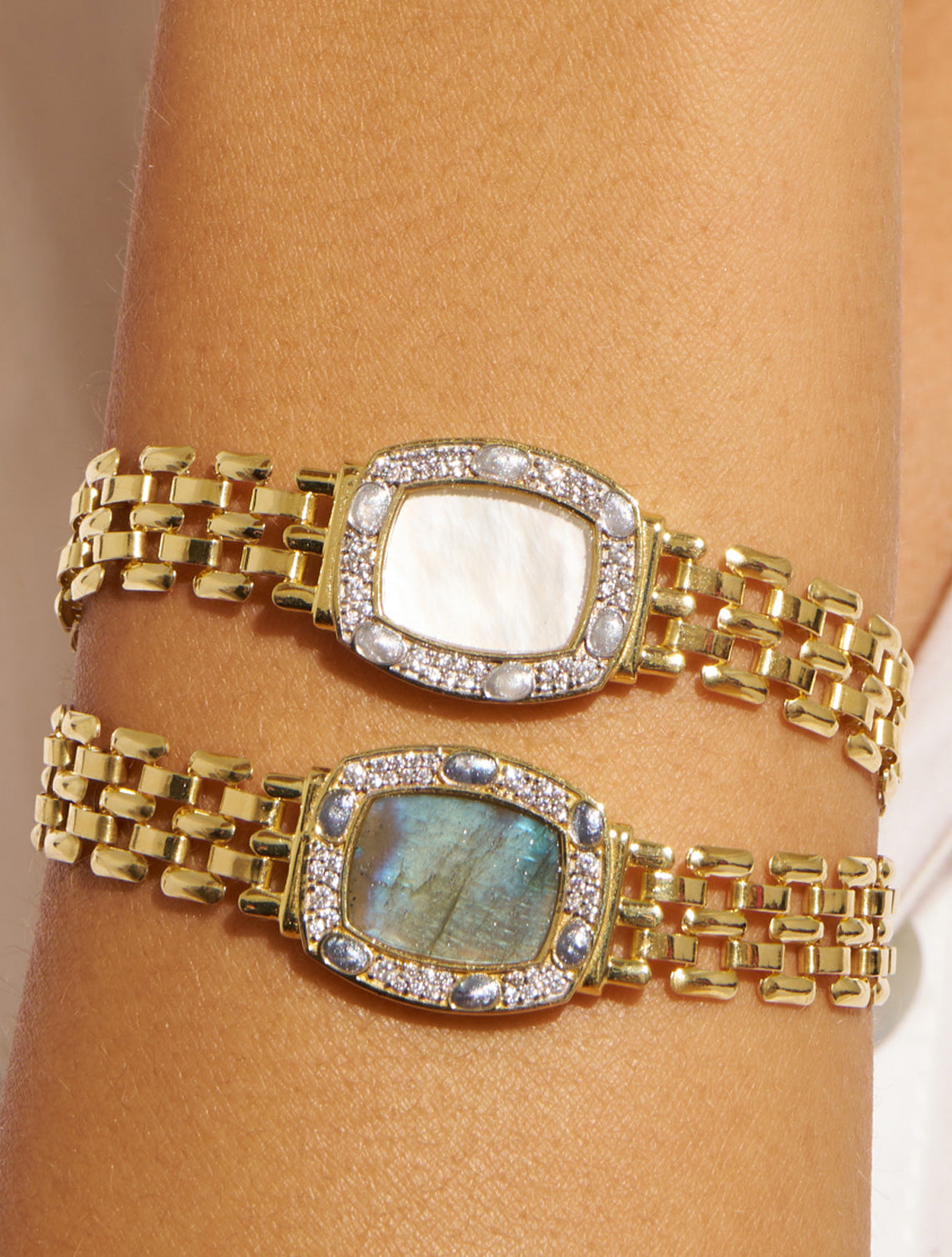 Bracelets_dores_blanc_nacre_gris_labradorite