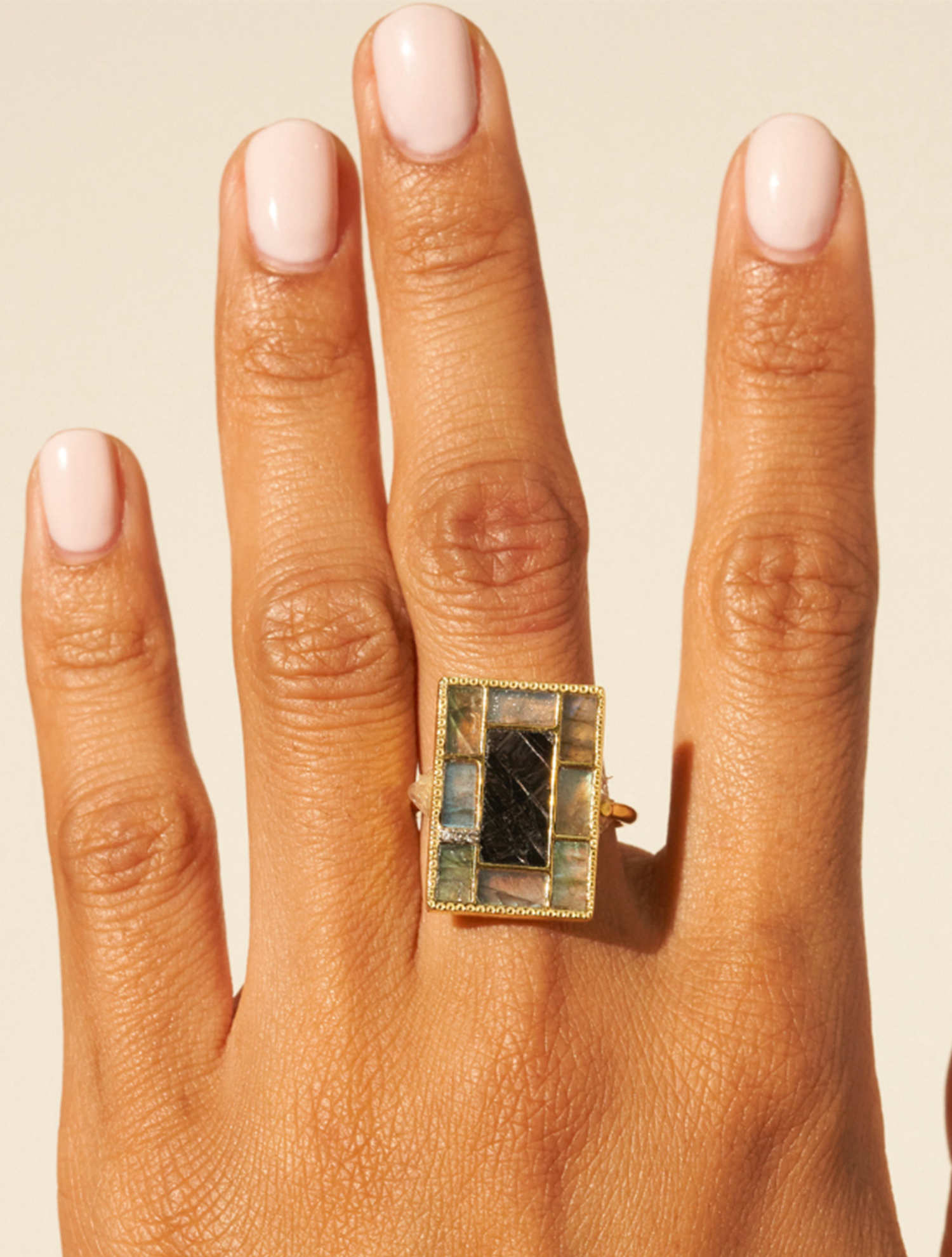 Bague Mara - Onyx Texturé / Labradorite