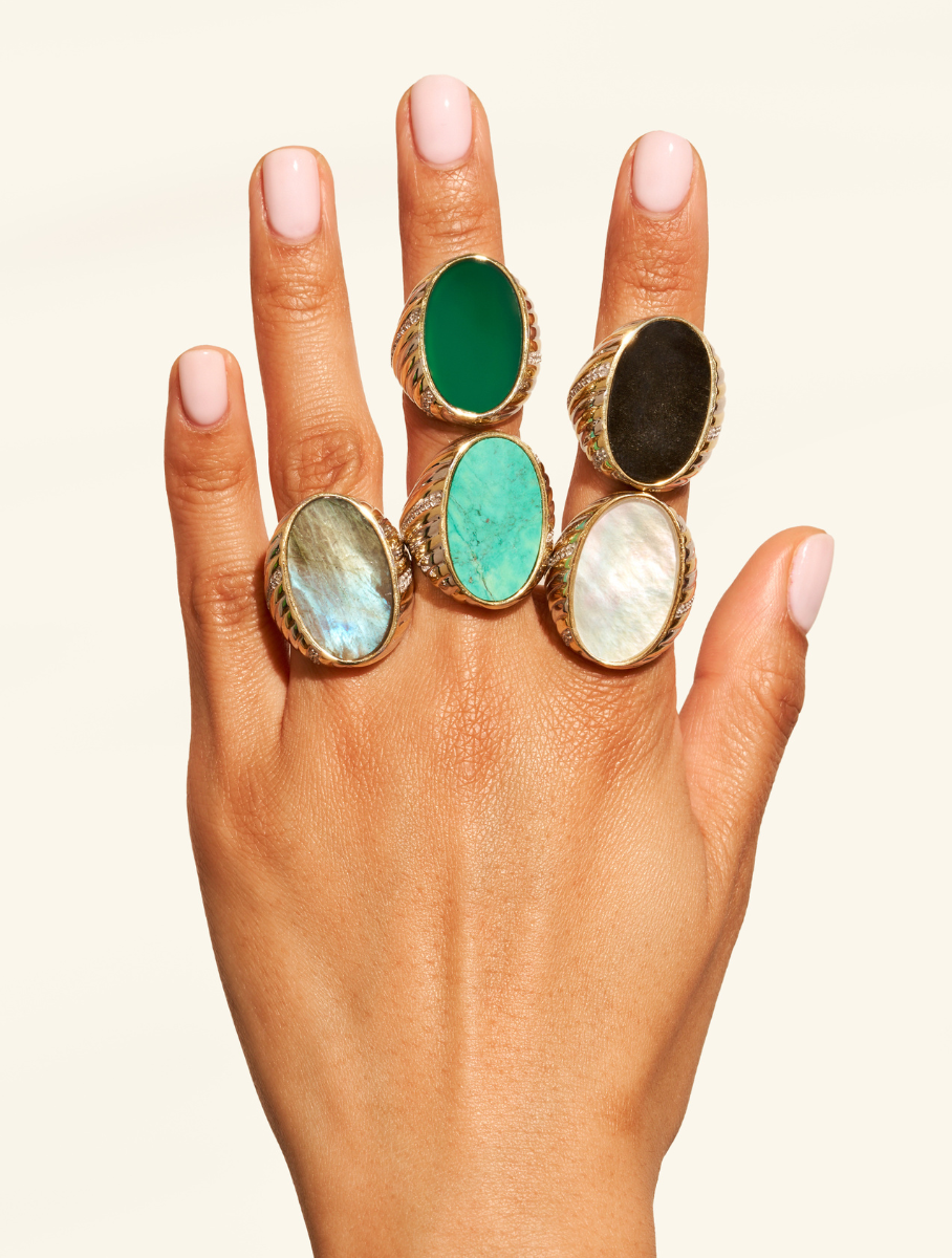 Amara Ring - Labradorite