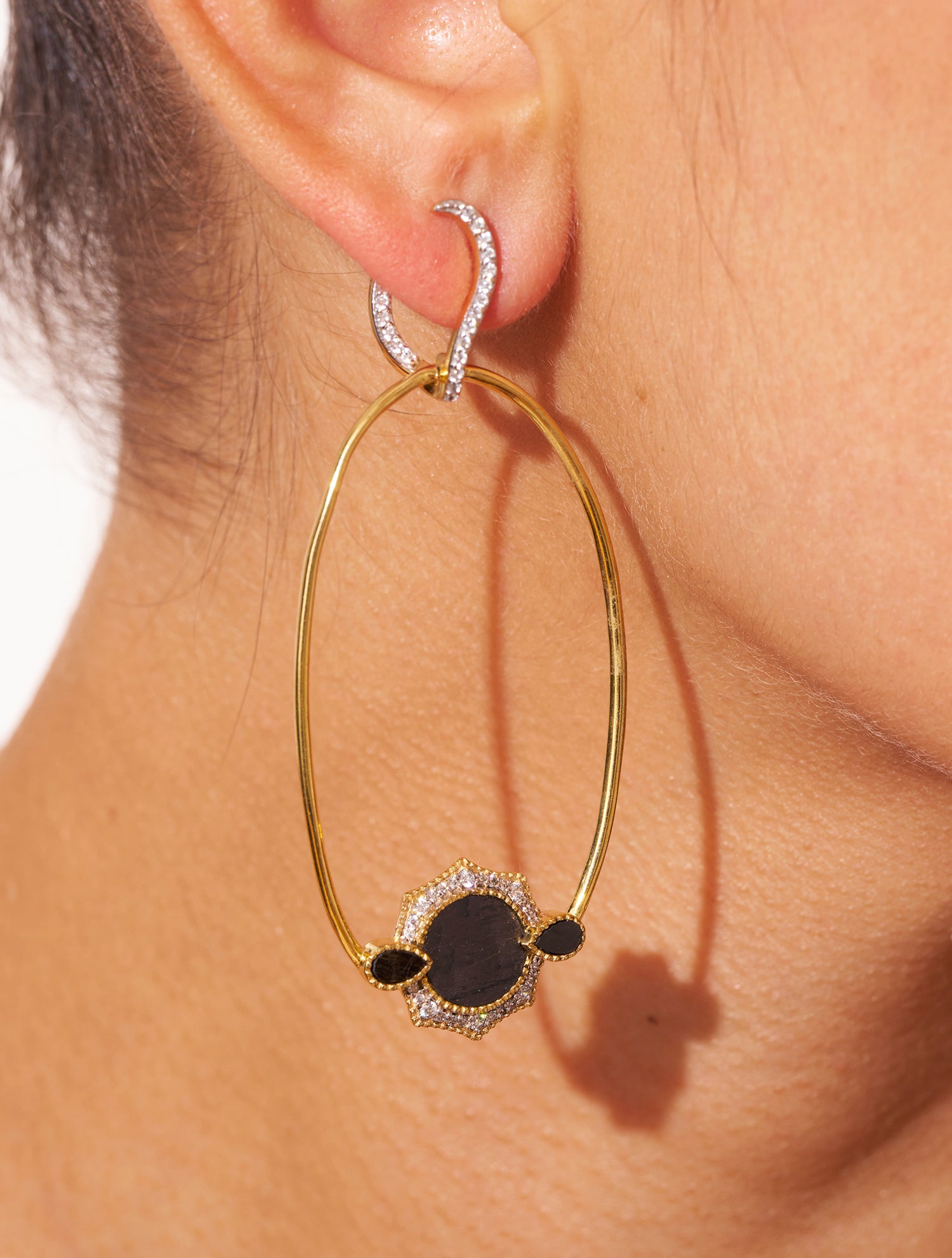 Janih Earrings - Textured Onyx